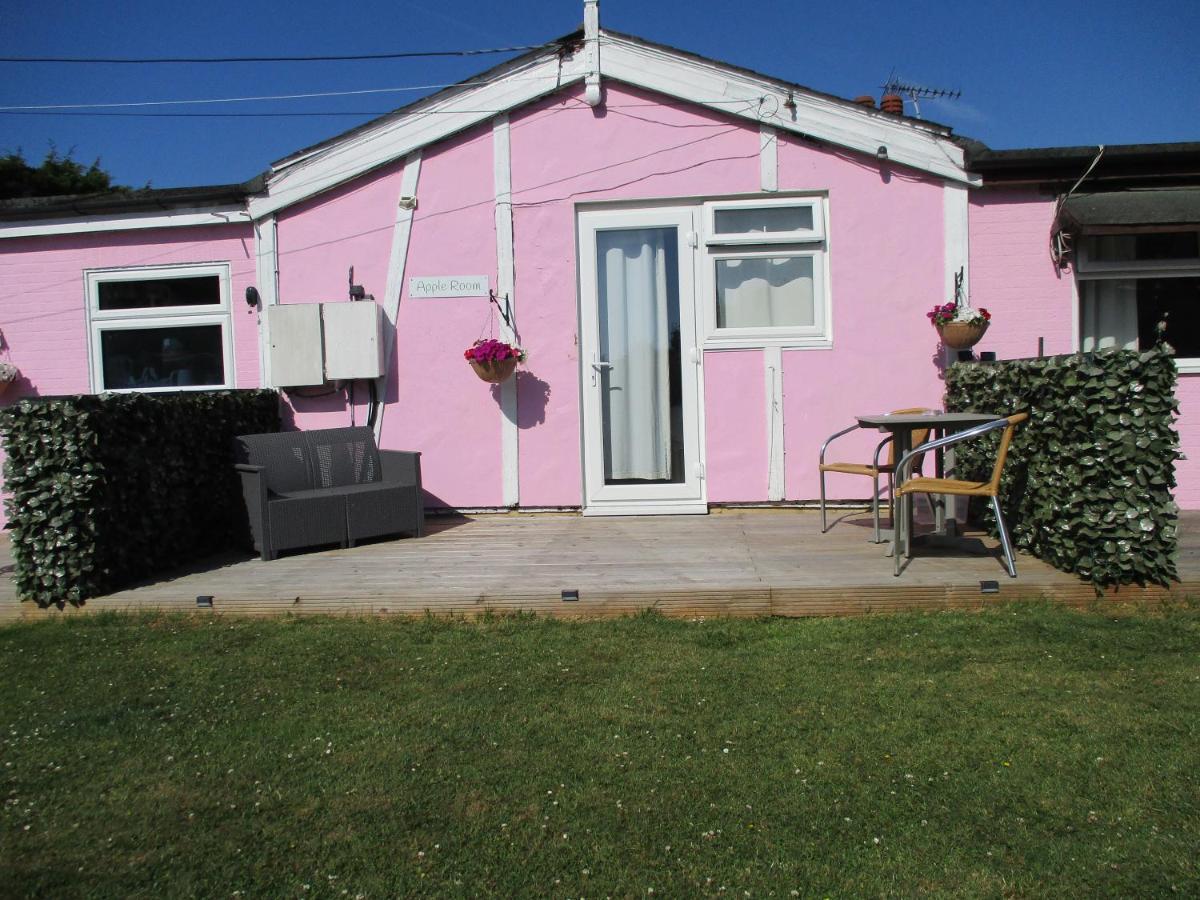 Hillview Bed And Breakfast Chestfield Exterior foto